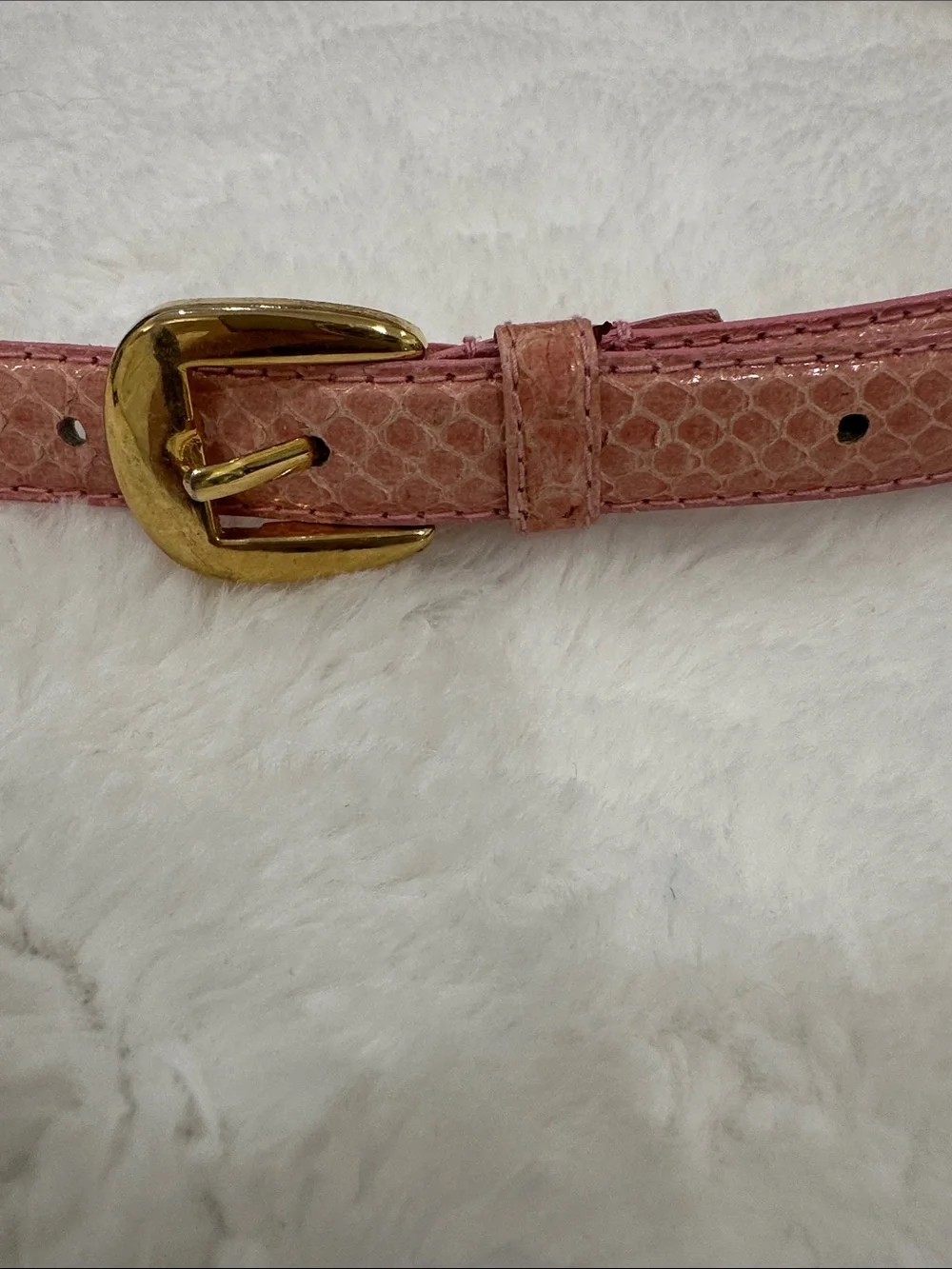 Vintage snakeskin Charter Club Slim Pink Belt with Gold-Tone Buckle - Picture 7 of 12